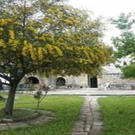 乡村民宿 Trullo Oasi Di Pace 切列梅萨皮卡